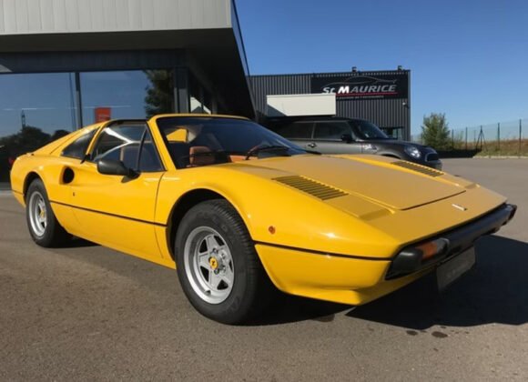 FERRARI 308 GTS