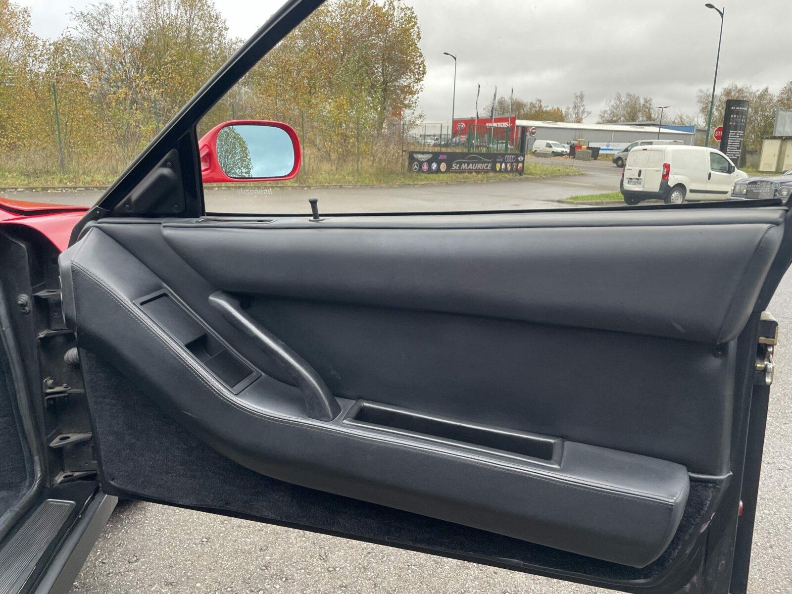 FERRARI TESTAROSSA – Image 13